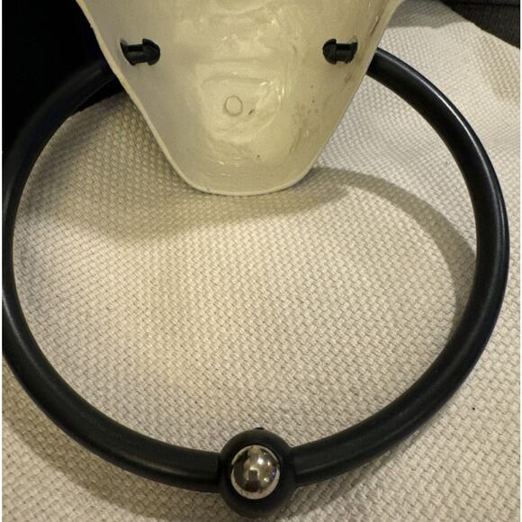 Vintage Halloween Door Knocker 3D Molded Plastic Vampire Classic Fangs 11” - Picture 3 of 3